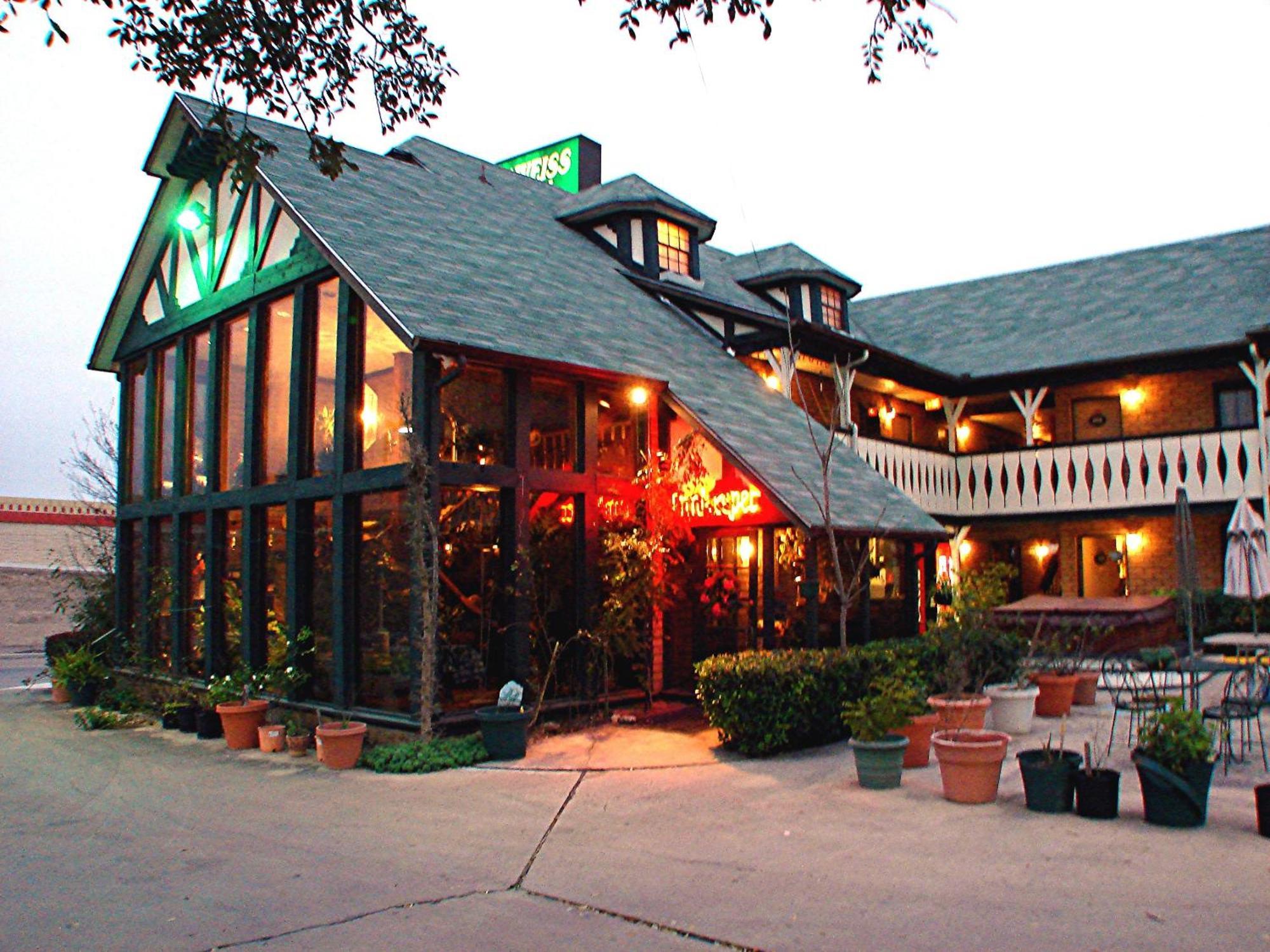 Edelweiss Inn ניו בראונפלס מראה חיצוני תמונה